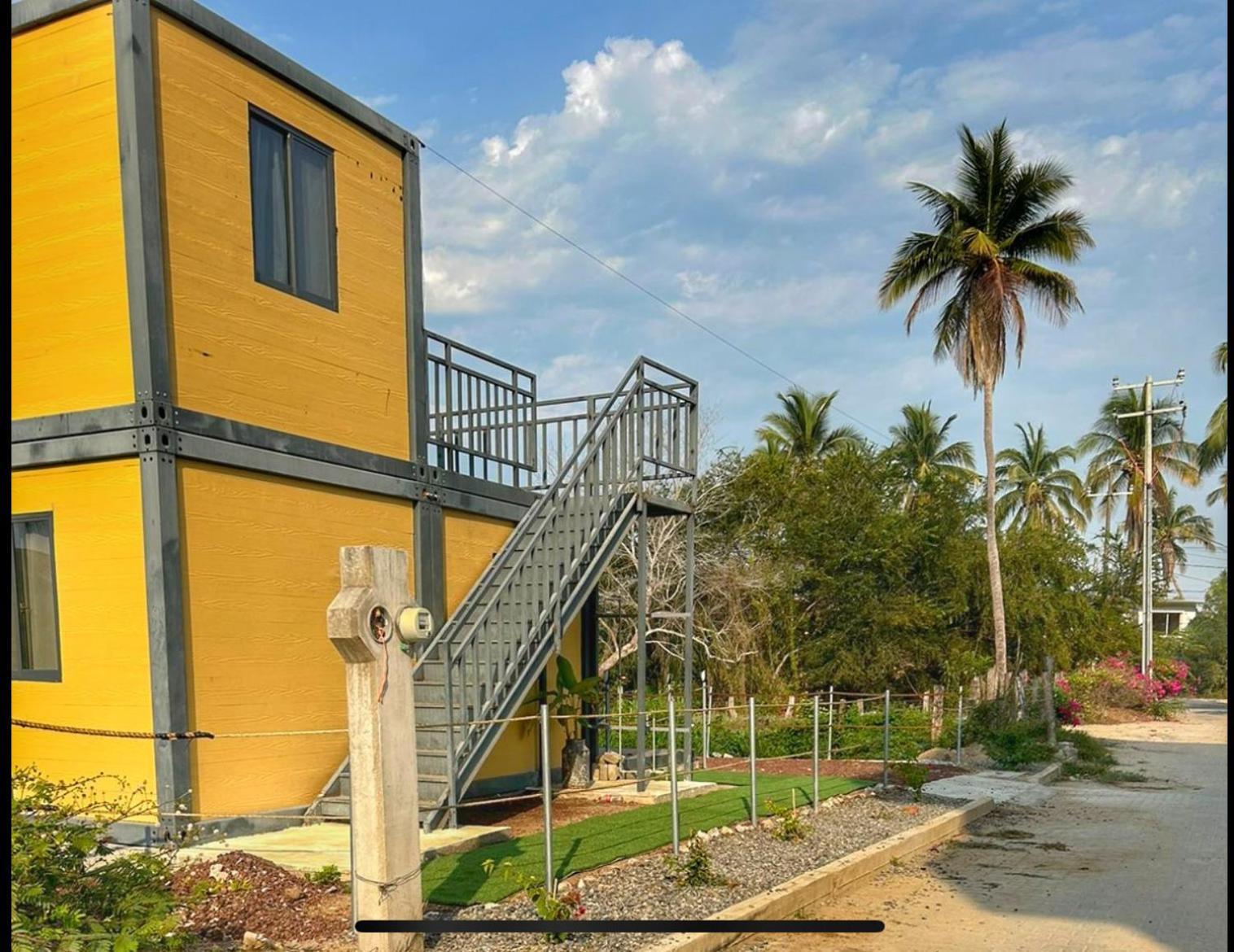 Yellow House 6 Minutos De Playa Barra de Navidad Phòng bức ảnh