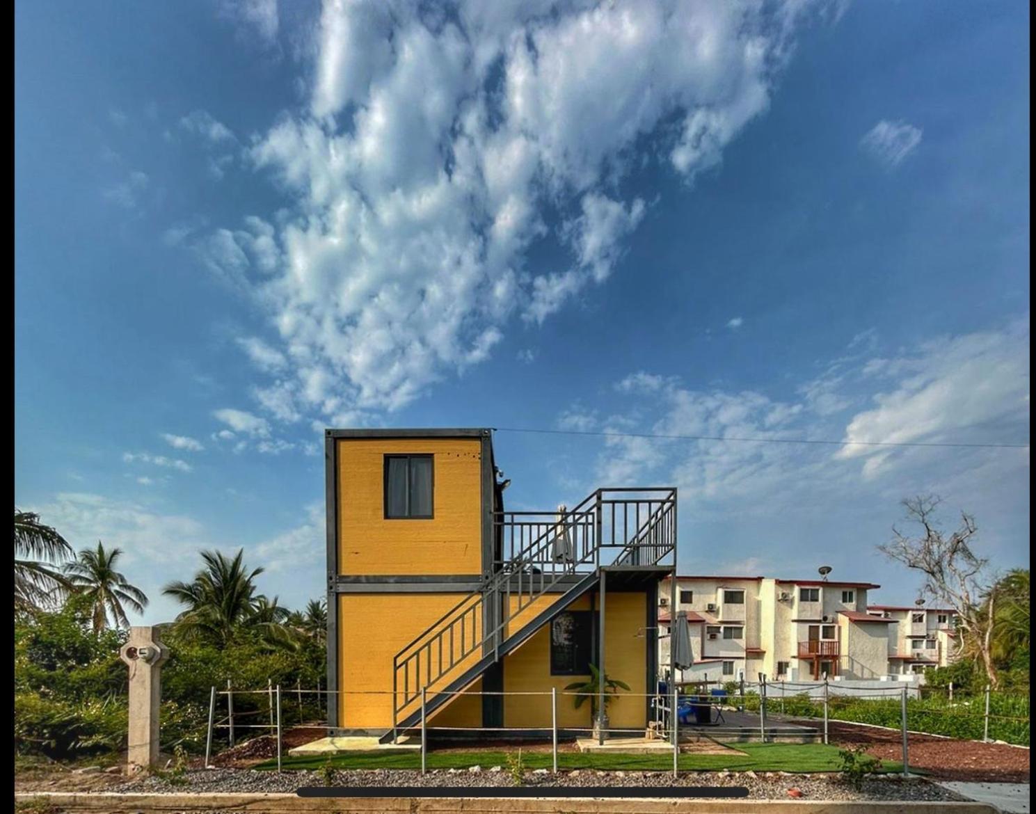 Yellow House 6 Minutos De Playa Barra de Navidad Phòng bức ảnh